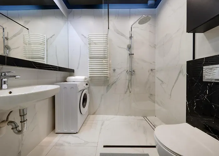 - Center - Chic And Luxury - S59 Katowice